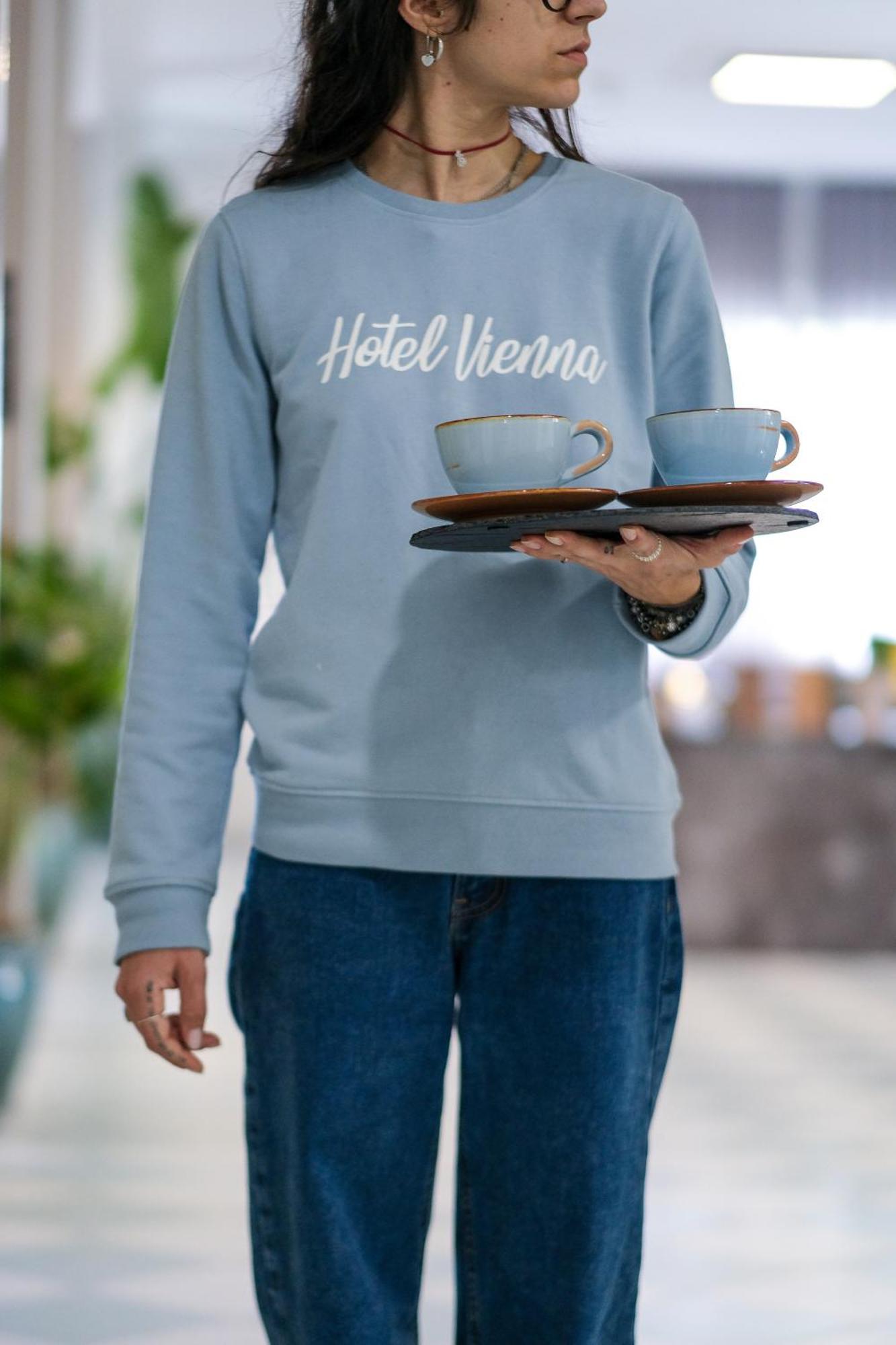Hotel Vienna تّشيرفييا المظهر الخارجي الصورة